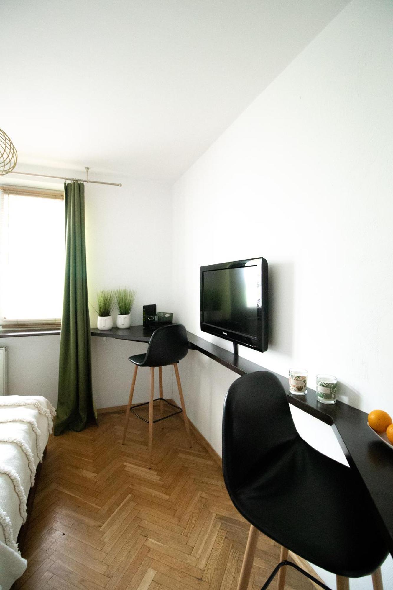 Piotrapartments - Daleka Cozy Train&Airport Apartment Varsóvia Exterior foto