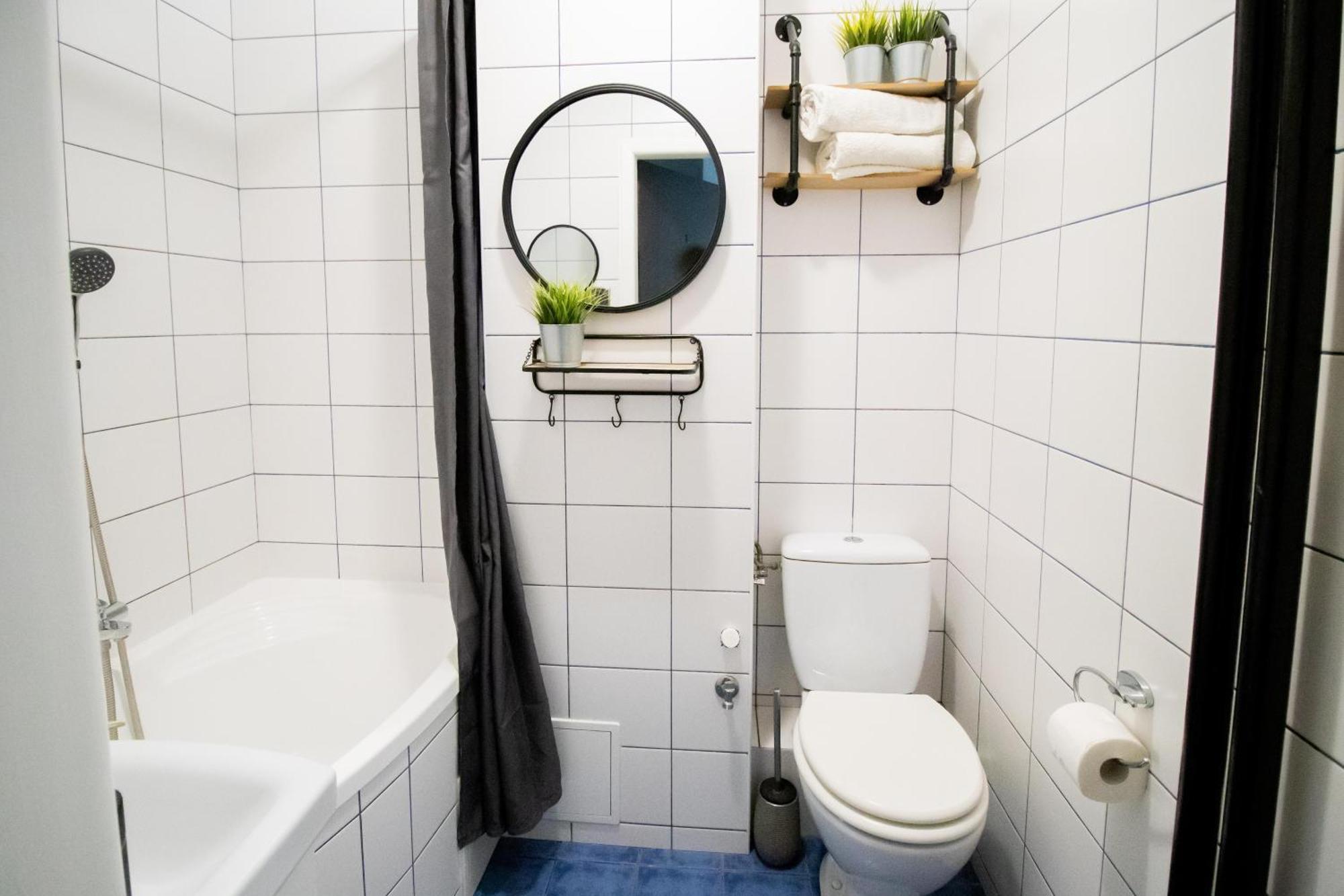 Piotrapartments - Daleka Cozy Train&Airport Apartment Varsóvia Exterior foto